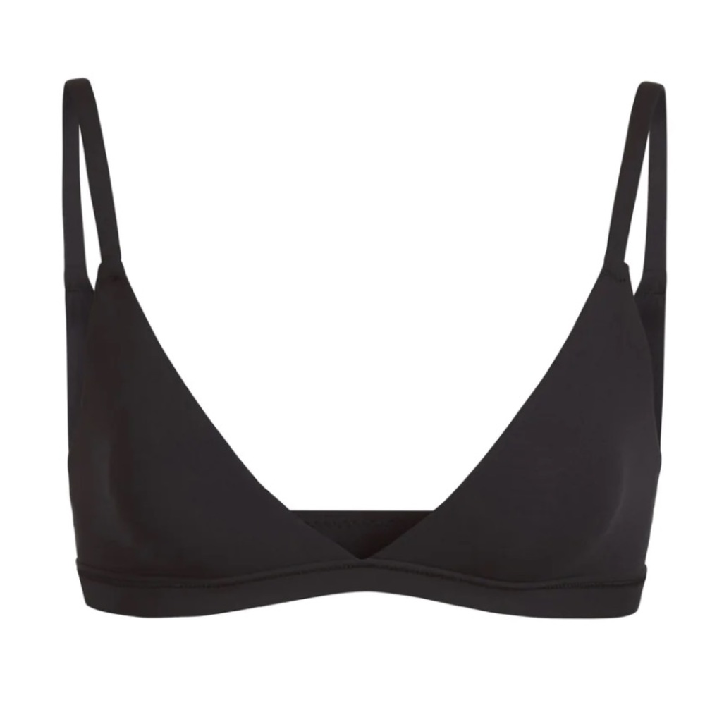 Skims Fits Everybody Triangle Bralette in Onyx